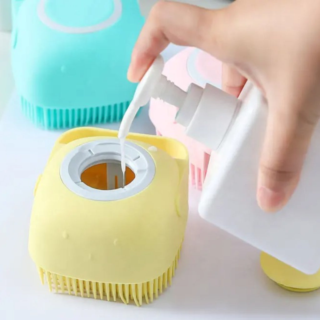 Brosse de Bain en Silicone avec Distributeur de Shampooing pour Animaux de Compagnie
